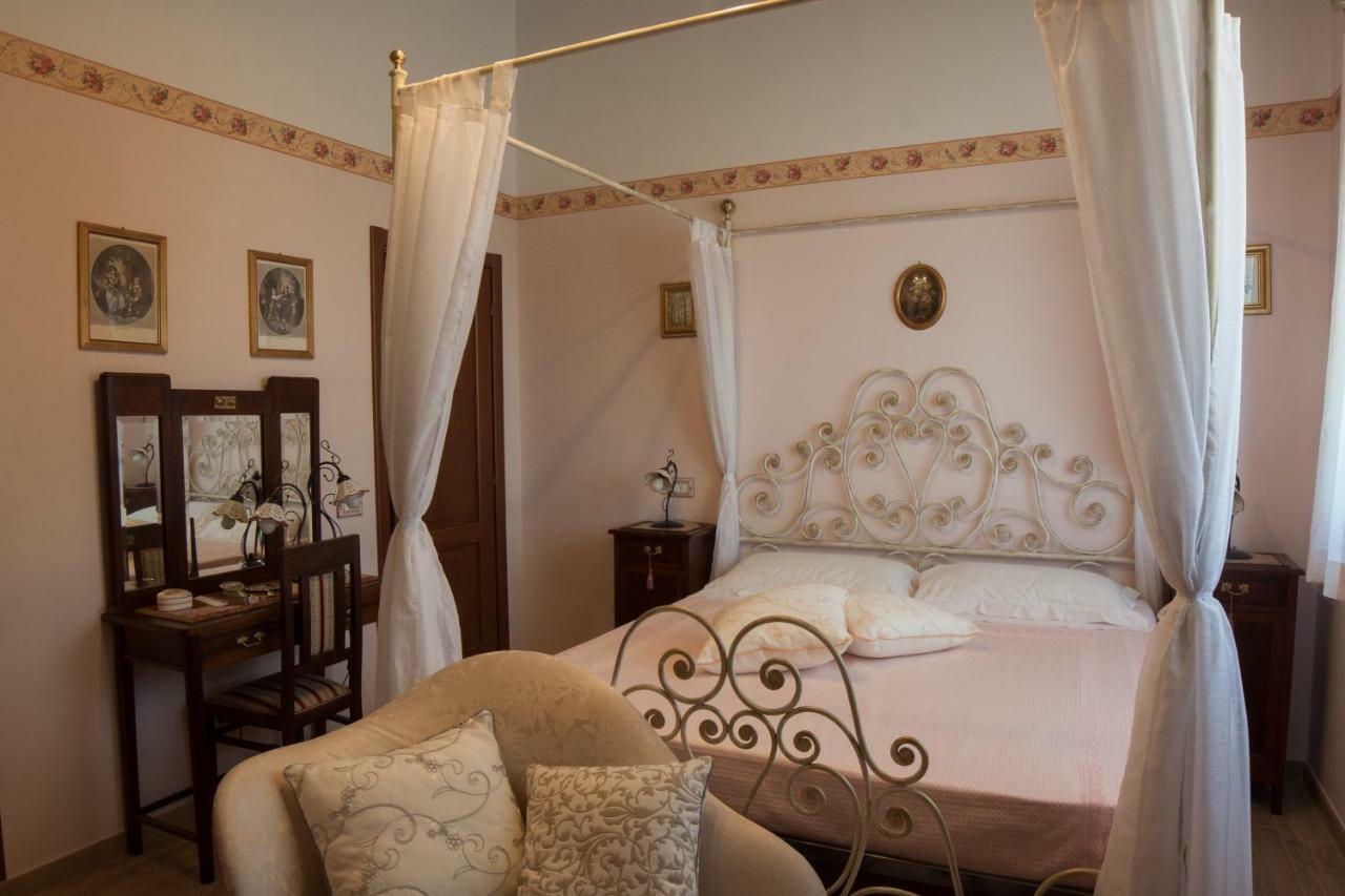 B&B L' Antica Fonte Spinetoli Exterior foto